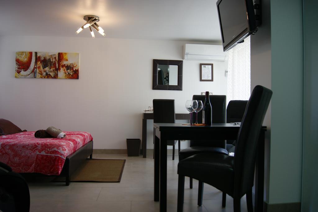 Studio D'Hotes Villa Castelnau Экстерьер фото